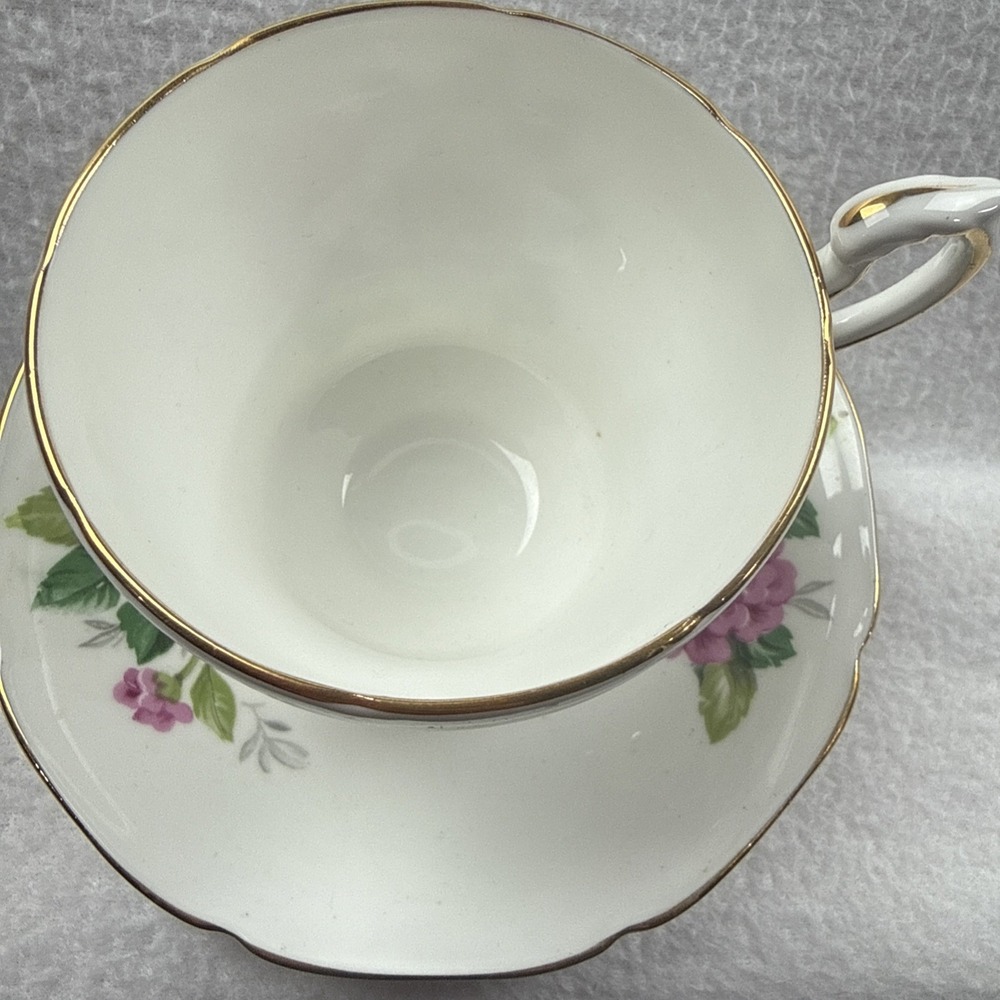 Paragon Fine Bone China Teacup Saucer Made In England Flowers Pink & White